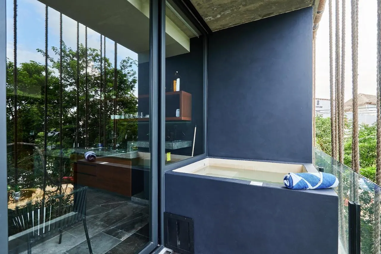 Apartment James Bond - Centric Studio & Private Plunge Pool & Beach Club Access Tulum Mexico